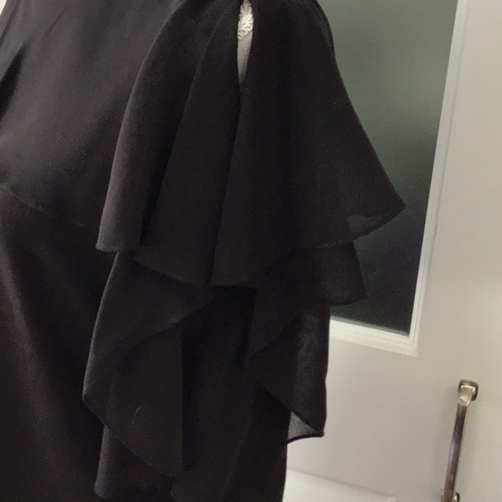 Calvin Klein Split Ruffle sleeve top - Picture 2 of 4
